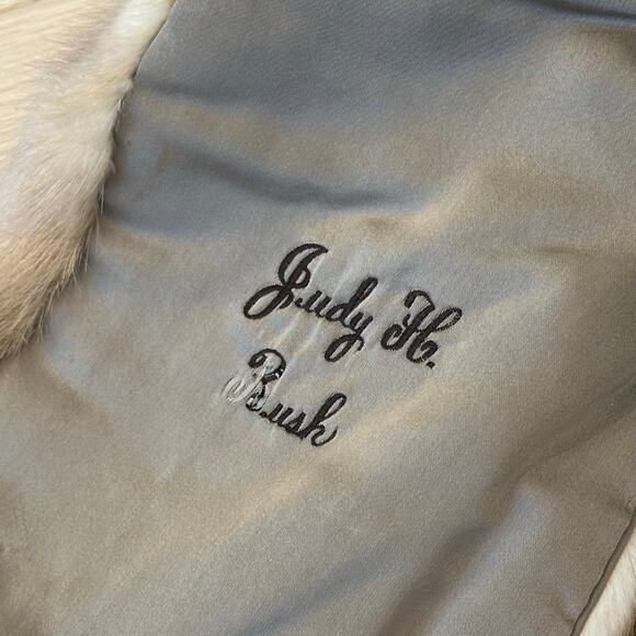 Vintage Pizitz Natural Brown Blonde Mink Fur Shawl Stole Coat Caplet Wrap S/M - Picture 9 of 11